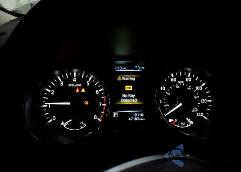 2017 Nissan Rogue Sv z USA, uszkodzony, nr VIN 5N1AT2MVXHC826860